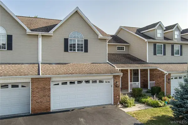 362 Forest Edge Drive, East Amherst, NY 14051