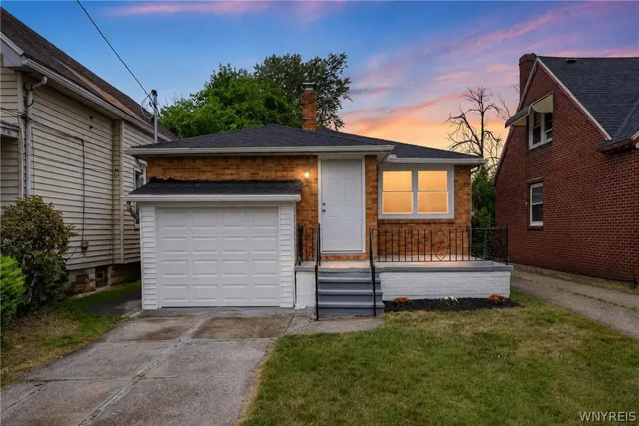 224 Hazelwood Avenue, Buffalo, NY 14215 - #2