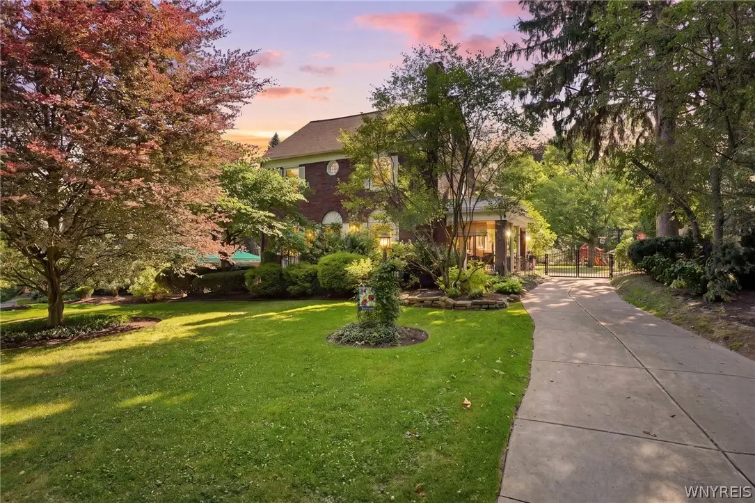 101 Fairlawn Drive, Buffalo, NY 14226 - #1