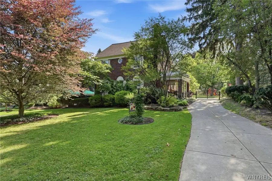 101 Fairlawn Drive, Buffalo, NY 14226 - #2