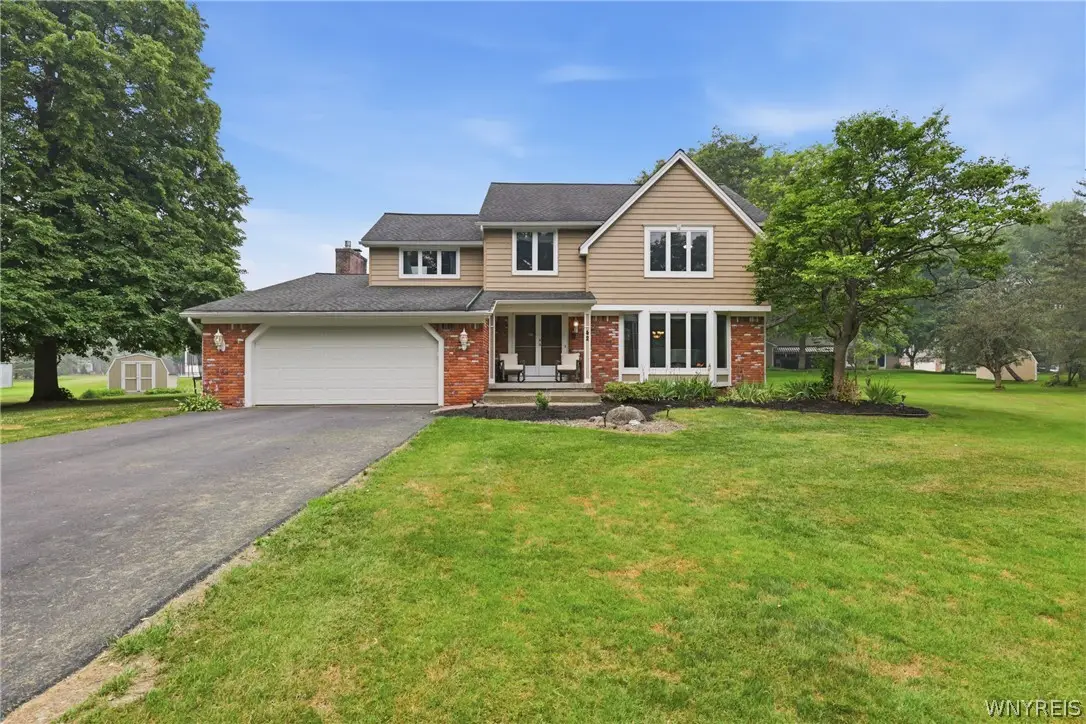 42 Hawthorne Court, Orchard Park, NY 14127 - #1
