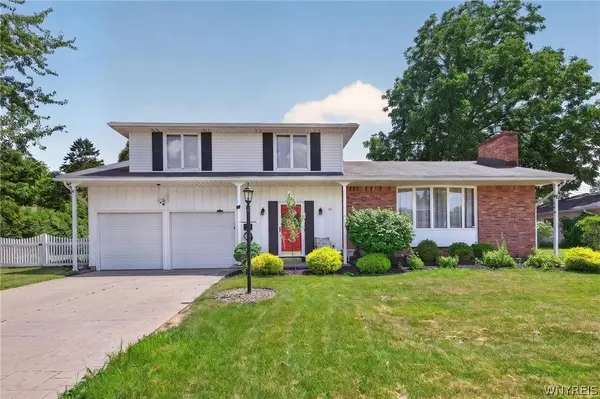 33 Gregory Drive, Buffalo, NY 14224