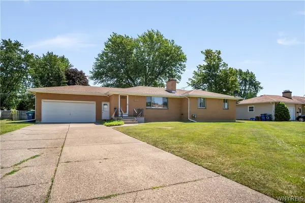 154 Bellingham Drive, Buffalo, NY 14221