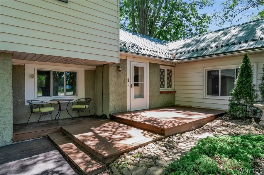 1715 Hopkins Road, Getzville, NY 14068 - #2