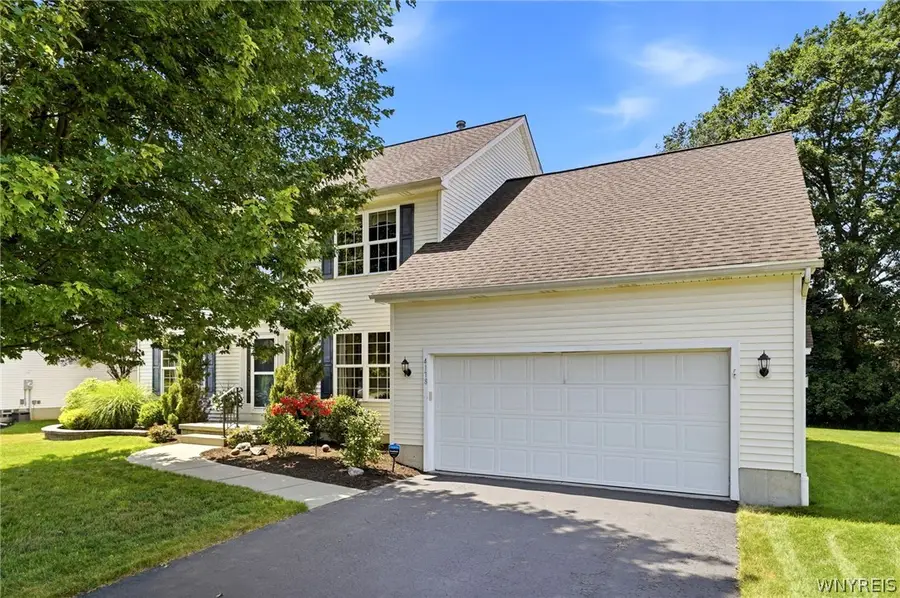 4178 Foxwood Ln, Williamsville, NY 14221 - #2