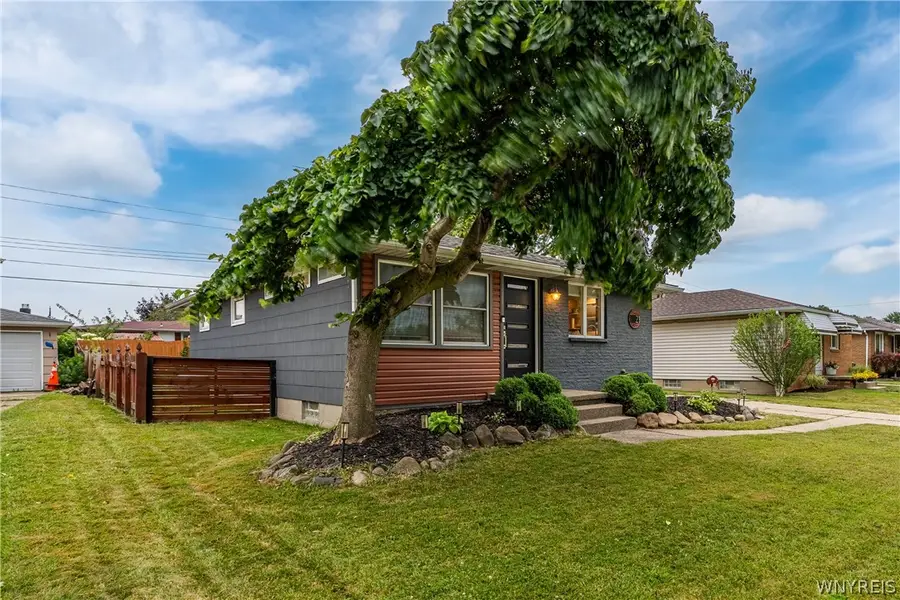 21 Caroline Ln, Depew, NY 14043 - #3