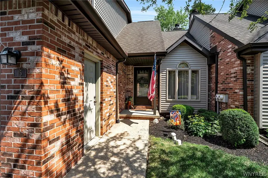15 In The Woods Lane, Buffalo, NY 14224 - #3