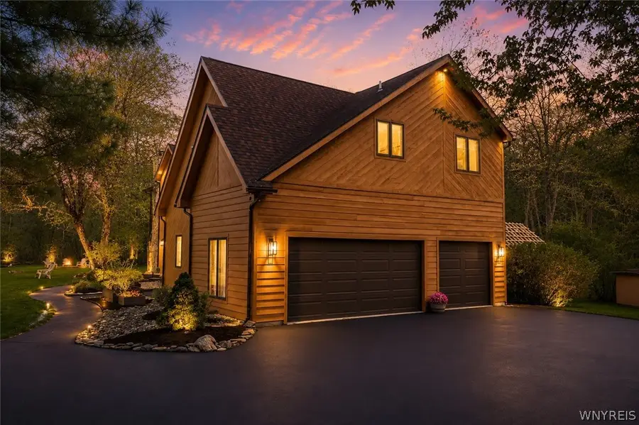4789 Shimerville Road, Clarence, NY 14031 - #3