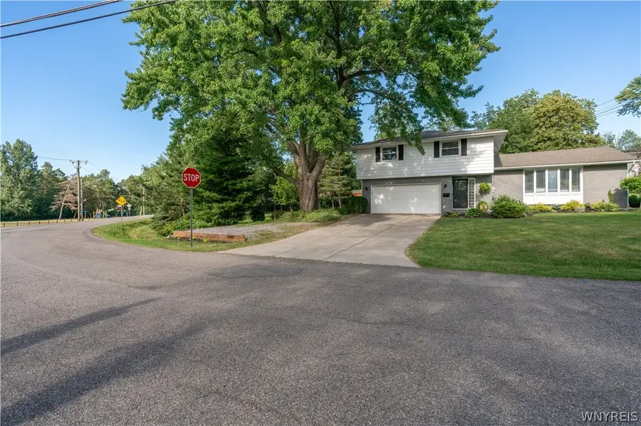 5445 Sterling Road, Hamburg, NY 14075 - #3
