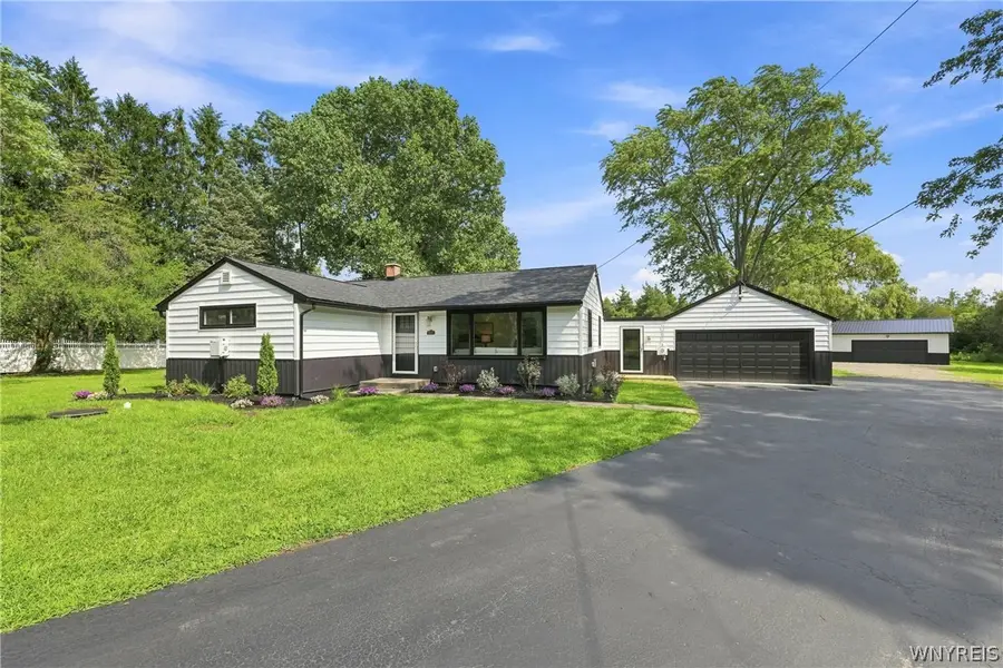 6921 Bear Ridge Road, North Tonawanda, NY 14120 - #3