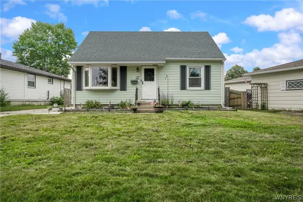209 Darwin Drive, Depew, NY 14043