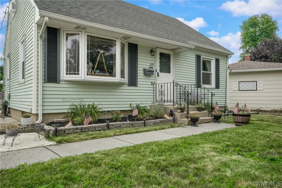 209 Darwin Drive, Depew, NY 14043 - #3