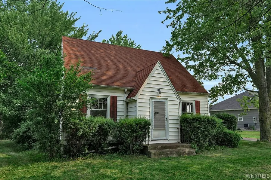 2705 Niagara Road, Niagara Falls, NY 14304 - #2