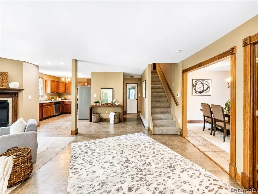 307 S Ellicott Creek Road, Buffalo, NY 14228 - #3