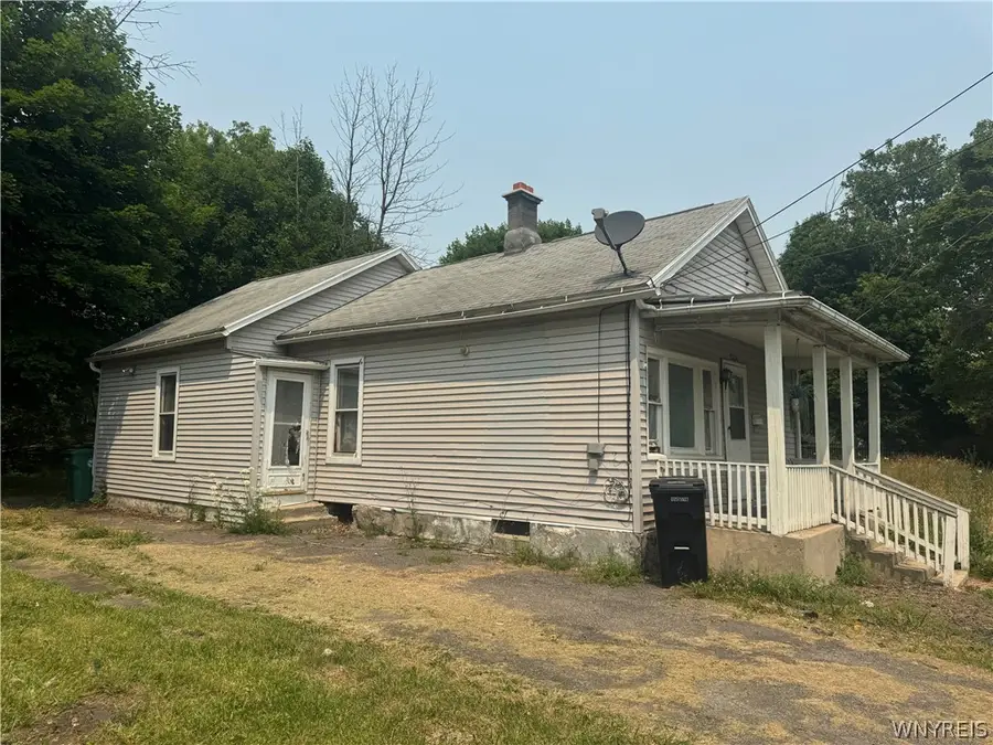 2814 10th Street, Niagara Falls, NY 14305 - #2