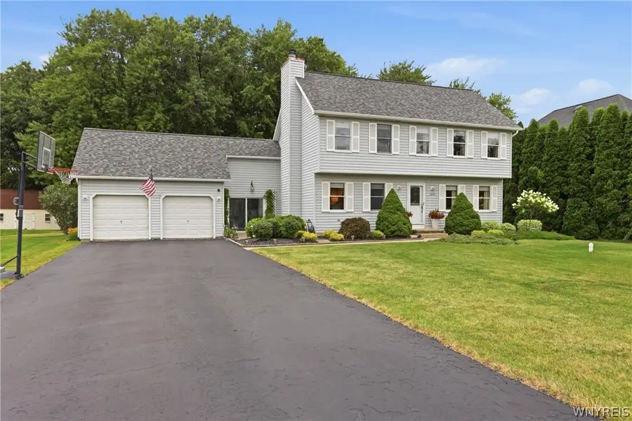 4402 Creek Road, Lewiston, NY 14092 - #2
