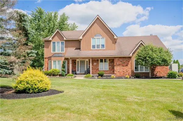 6171 Meadow Lakes Drive, Clarence, NY 14051