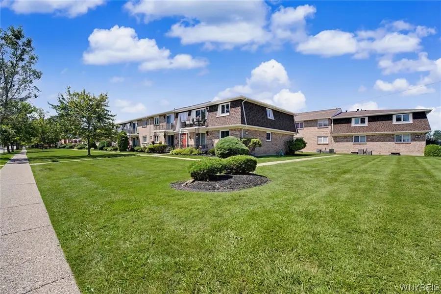 120 Old Lyme Drive #4, Buffalo, NY 14221 - #3