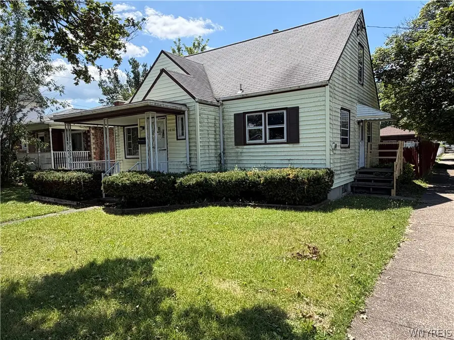 1058 92nd Street, Niagara Falls, NY 14304 - #3