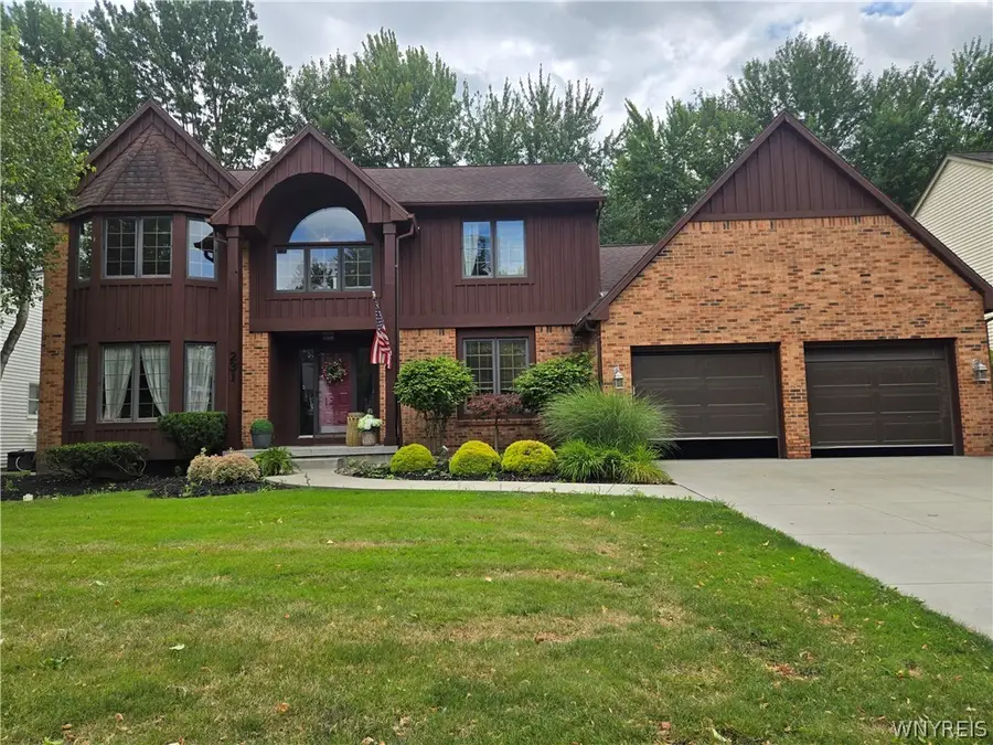 231 Londonderry Ln, Amherst, NY 14068 - #2