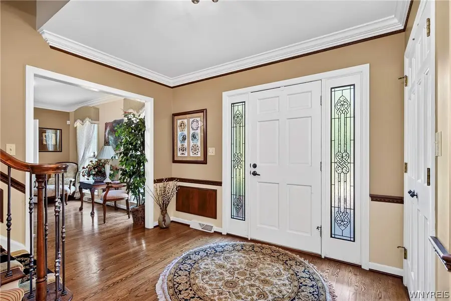 76 Tanglewood Drive W, Orchard Park, NY 14127 - #3