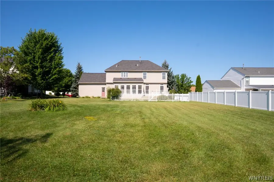 5955 Pinehurst Court, Lake View, NY 14085 - #3