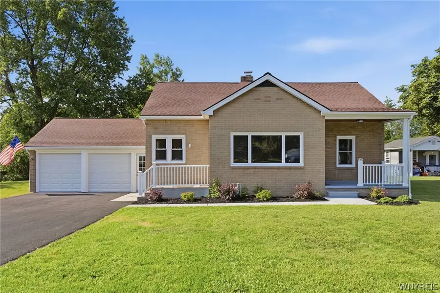 5189 Lake Avenue, Orchard Park, NY 14127 - #2