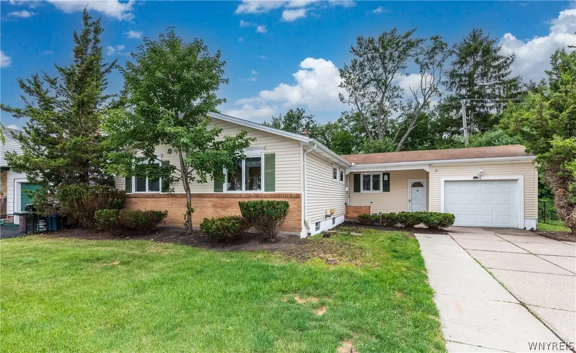 16 Newgate Road, Amherst, NY 14226 - #1
