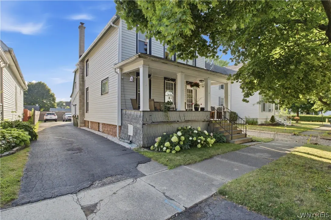 184 Lincoln Avenue, North Tonawanda, NY 14120 - #1