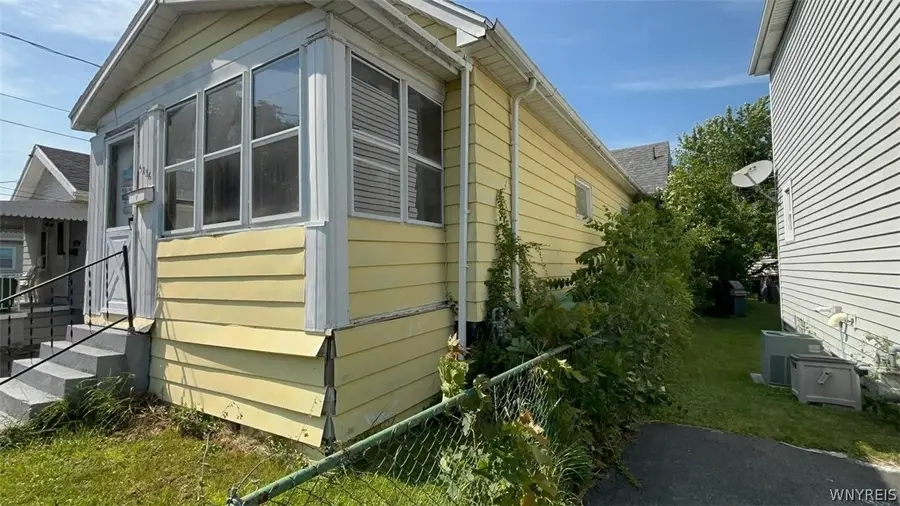 3236 North Avenue, Niagara Falls, NY 14305 - #3