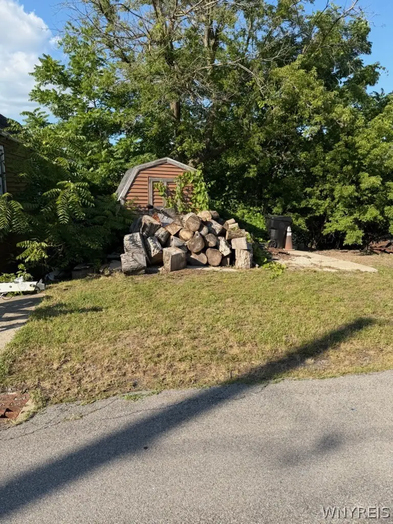 63 Ellicott Creek Road, Tonawanda, NY 14150 - #1
