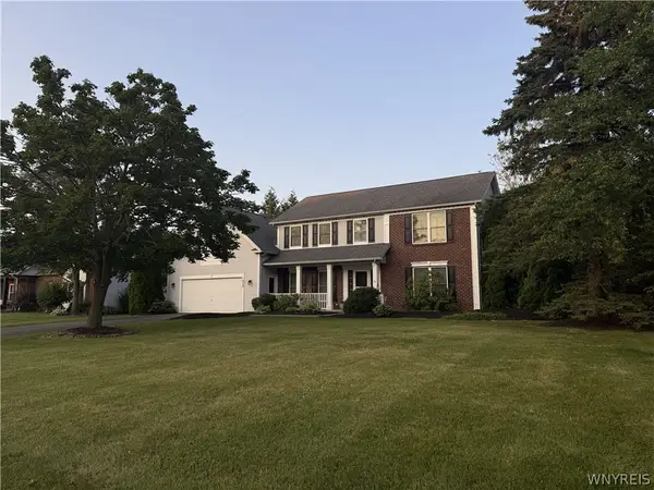 1028 Wickerton Lane, Webster, NY 14580