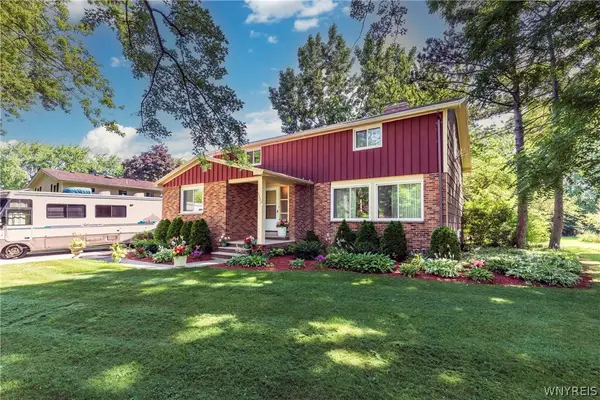 5373 Elm Drive, Lewiston, NY 14092