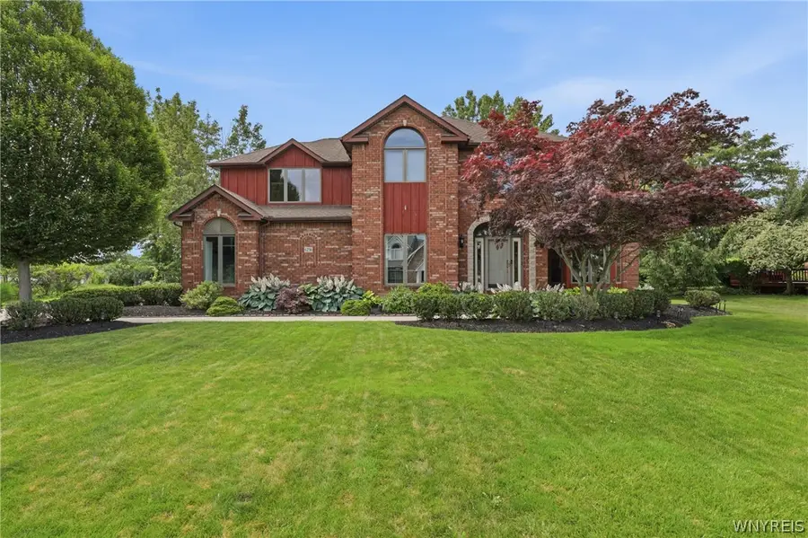 6236 Cloverleaf Drive, Clarence, NY 14051 - #2