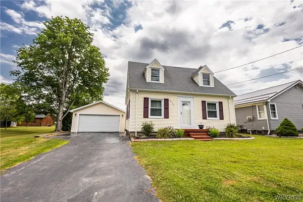 6751 E Eden Road, Hamburg, NY 14075