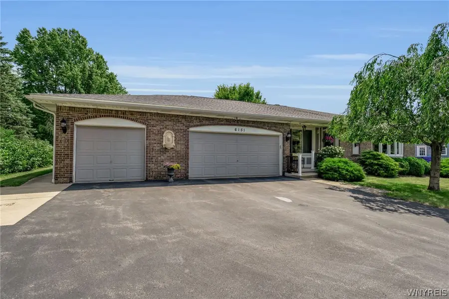 6151 Clarence Lane N, East Amherst, NY 14051 - #3