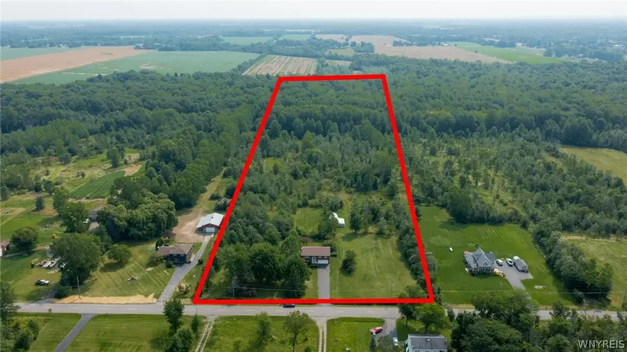 3201 Palmer Road, Ransomville, NY 14131 - #3