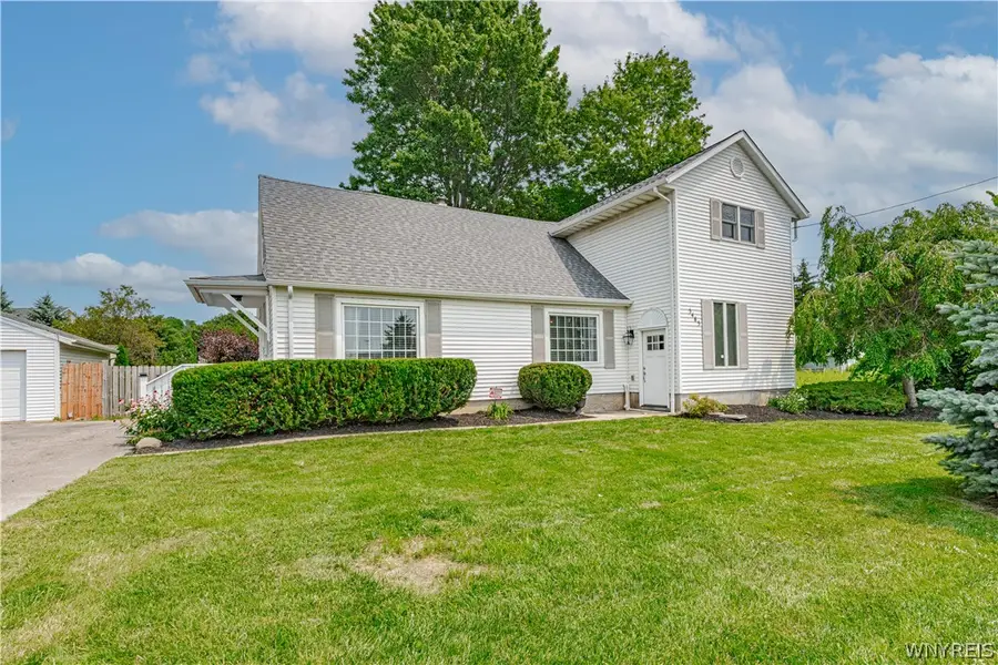 5485 Upper Mountain Road, Lockport, NY 14094 - #2