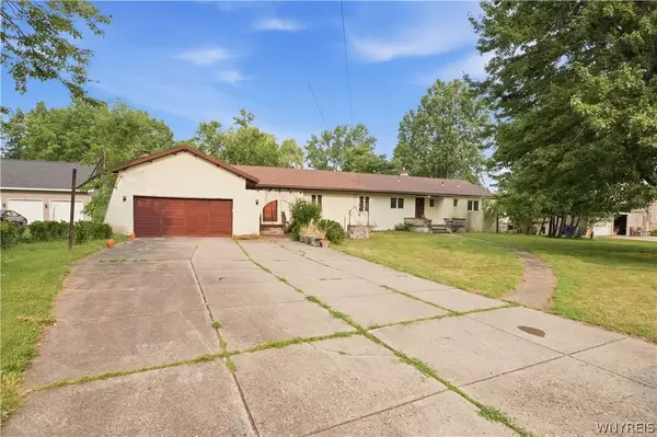 400 Ayer Road, Williamsville, NY 14221