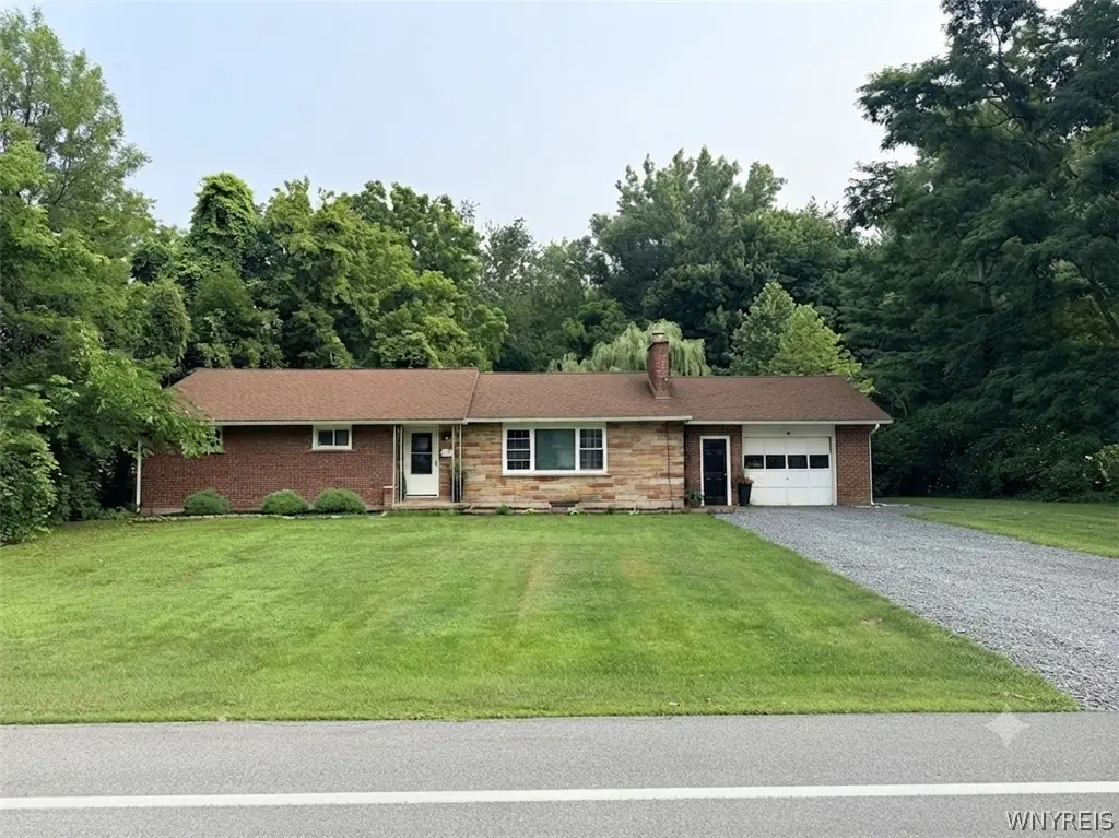 2567 New Road, Ransomville, NY 14131 - #1