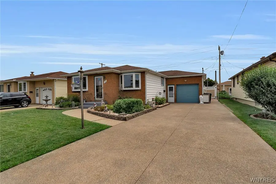 17 Helenbrook Lane, Depew, NY 14043 - #2