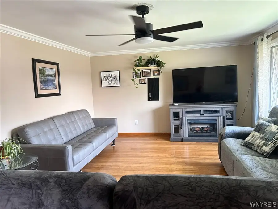 19 Cowing Street, Depew, NY 14043 - #3