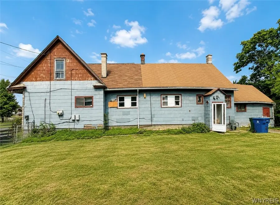 40 Ashley Street, Buffalo, NY 14212 - #2