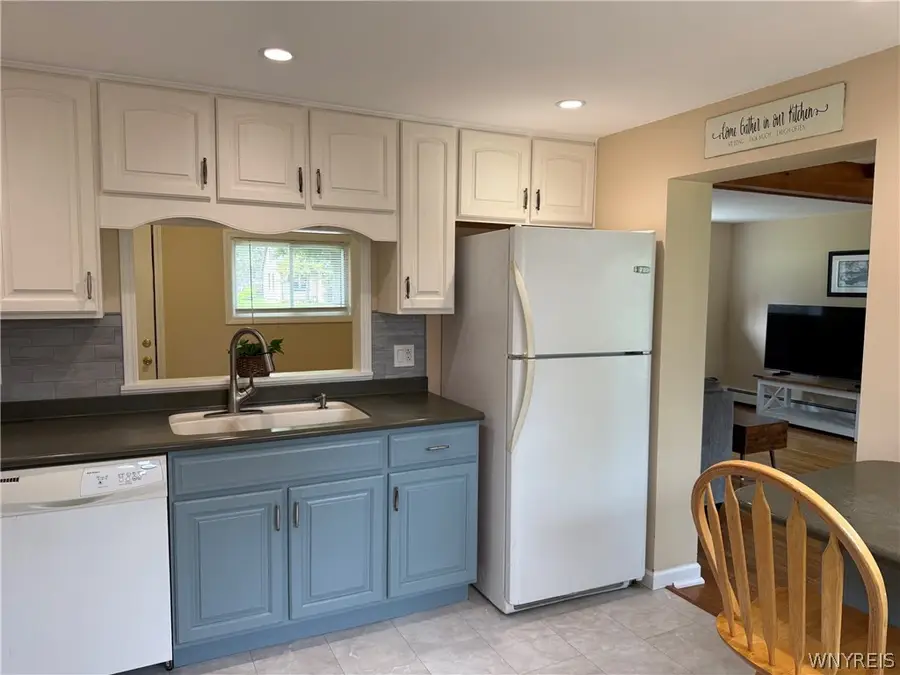 1721 Sweeney Street, North Tonawanda, NY 14120 - #2