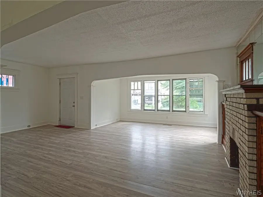 496 E Amherst Street, Buffalo, NY 14215 - #3