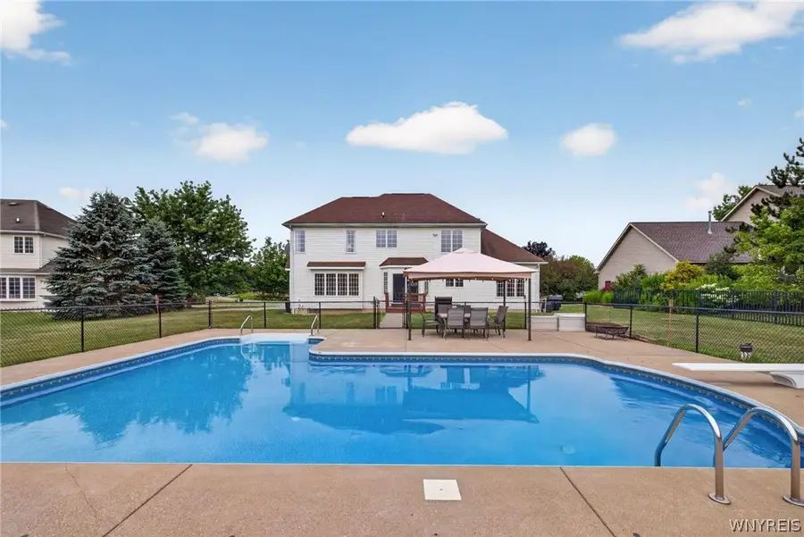 123 Ashwood Lane, Orchard Park, NY 14127 - #3