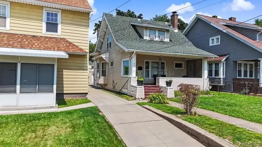 616 Chilton Avenue, Niagara Falls, NY 14301 - #2