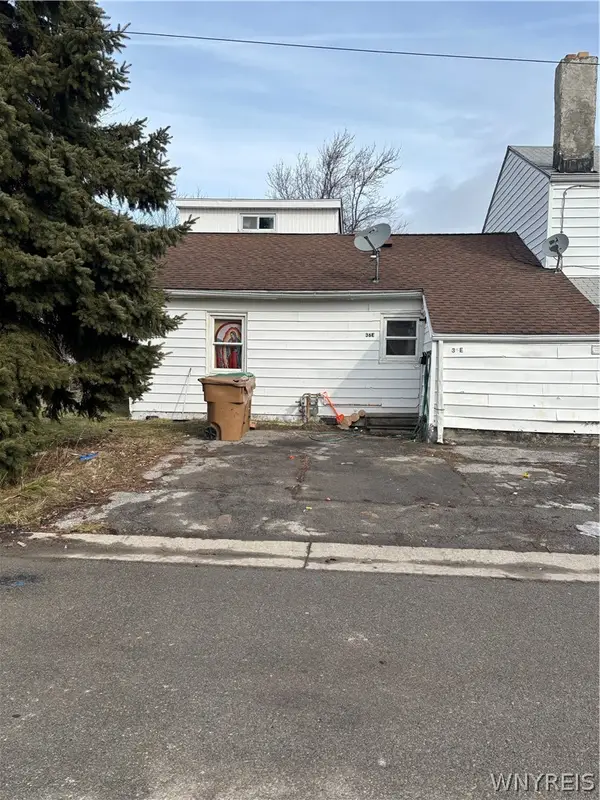 36 Glenwood Court #E, Buffalo, NY 14225