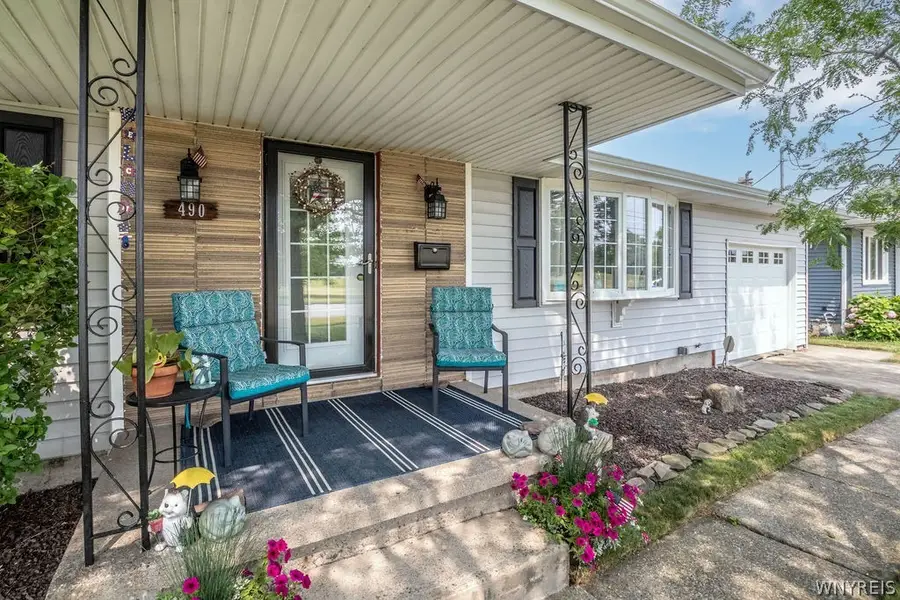 490 Two Mile Creek Road, Tonawanda, NY 14150 - #2