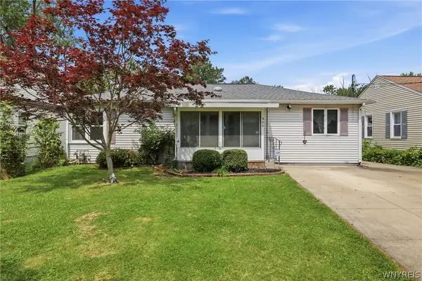 500 E Stenzil Street, Buffalo, NY 14120